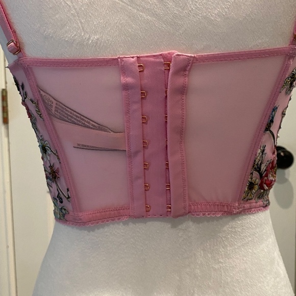 New! Victoria's Secret Floral Embroidery Cap Sleeve Corset 16131 - Picture 9 of 15